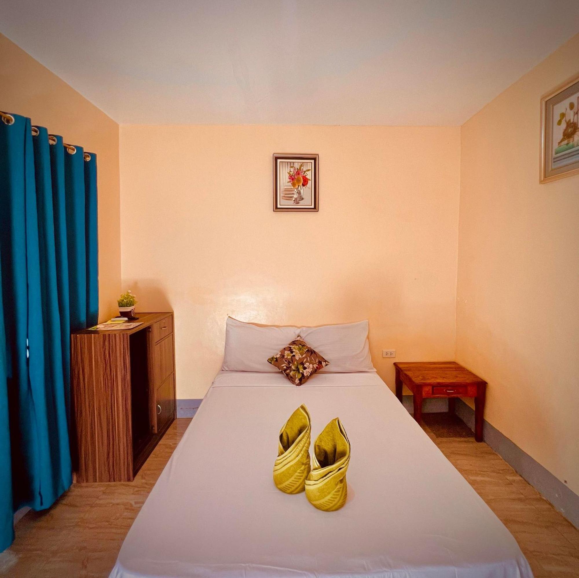 Indino Guesthouse Moalboal Εξωτερικό φωτογραφία